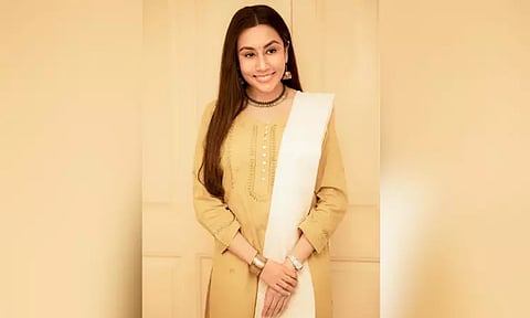 ஏழைகளுக்கு சத்தான உணவு.. மணிப்பூர், இலங்கையில் சேவையை விரிவுபடுத்திய சத்யராஜ் மகள்