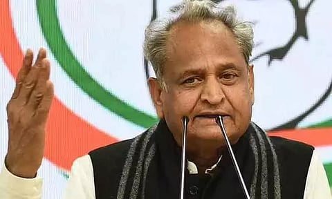 'முதல்-மந்திரி பதவியை நான் விட்டாலும், அது என்னை விடுவதில்லை' - அசோக் கெலாட்