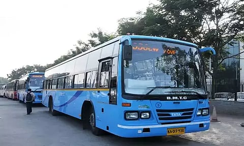 பாகிஸ்தான் - ஆஸ்திரேலியா கிரிக்கெட் போட்டி: சின்னசாமி மைதானத்துக்கு சிறப்பு பஸ்கள் இயக்கம்