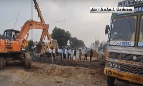 கிளாம்பாகத்தில் இருந்து கூடுவாஞ்சேரி வரை கடும் போக்குவரத்து நெரிசல்.!