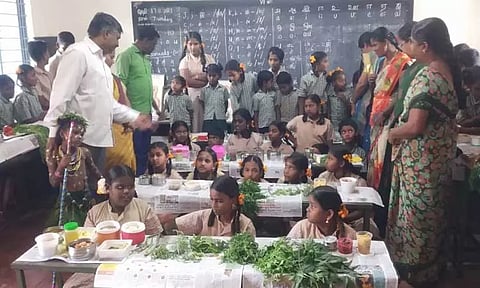 அரசு பள்ளியில் உணவு திருவிழா