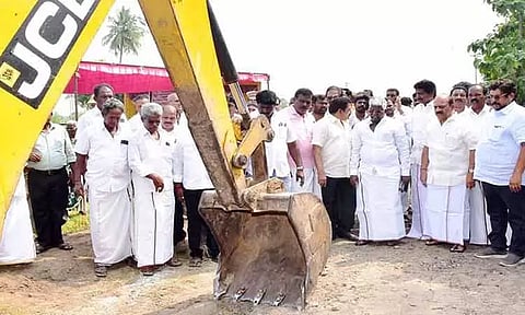 ரூ.64 லட்சத்தில் திருக்கழுக்குன்றம் சாலை சீரமைப்பு பணி