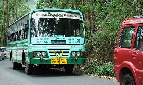 பழனி-மூணாறு இடையே மீண்டும் பஸ் இயக்கப்படுமா?; பக்தர்கள் எதிர்பார்ப்பு