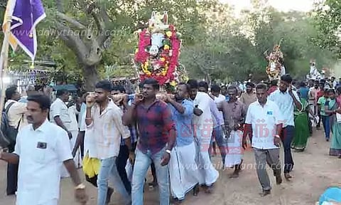 செண்பக சாத்தையனார் கோவிலில் குதிரை எடுப்பு விழா