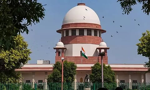 தமிழக அமைச்சர்களுக்கு எதிரான வழக்குகளை விரைந்து விசாரிக்க கோரிய மனு: மத்திய அரசு, தமிழ்நாடு அரசுக்கு சுப்ரீம் கோர்ட்டு நோட்டீஸ்