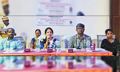 குன்றத்தூரில் 11 இடங்களில் பாதாள சாக்கடை அமைக்க திட்டம் - கலெக்டர் தலைமையில் ஆலோசனை கூட்டம்