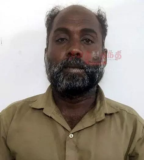 சரக்கு வாகனத்தில் கடத்திய1 டன் ரேஷன் அரிசி பறிமுதல்