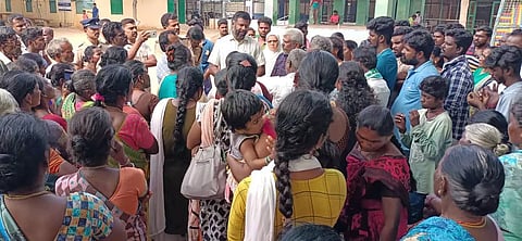 உடலை வாங்க மறுத்து உறவினர்கள் போராட்டம்