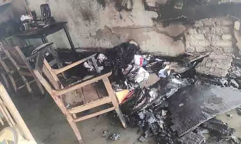 அரசு பள்ளியில் தீ விபத்து: விடைத்தாள்கள் எரிந்து நாசம்