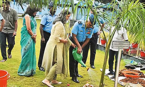 ஆவடி விமானப்படை நிலையத்தில் இந்திய விமானப்படை பயிற்சி பிரிவின் தலைமை தளபதி ஆய்வு