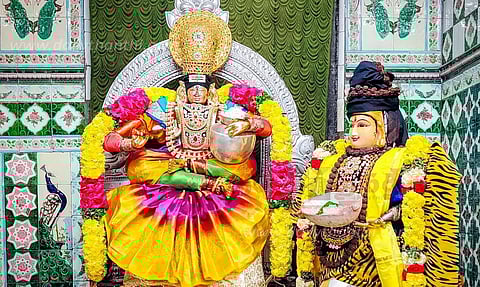 கோவில்களில் நவராத்திரி வழிபாடு