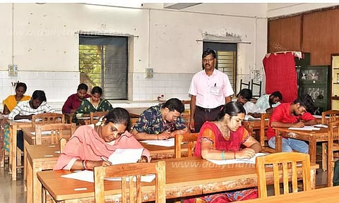 களமேற்பார்வையாளர், அமலாக்க உதவியாளர் பணியிடங்களுக்கு எழுத்துத்தேர்வு