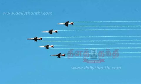 மைசூருவில் விமான சாகச நிகழ்ச்சி