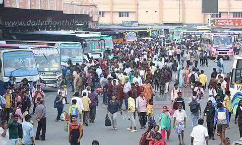 "புதன்கிழமை வரை சிறப்பு பேருந்துகள் இயக்கப்படும்"- அரசு விரைவுப் போக்குவரத்துக் கழகம் தகவல்