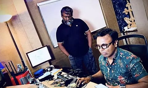 'வரும் படத்திலும் ஒரு மானுடன் இணைகிறேன்' - இமானுடன் கைகோர்த்த பார்த்திபன்...!