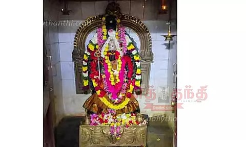 அஷ்டாதச புஜ மகாலெட்சுமிக்கு சிறப்பு பூஜை