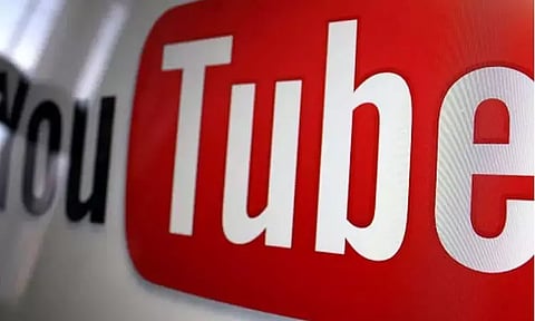 சினிமா இயக்குனரின் புகார்: முகநூல், யூடியூப் மீது கேரள போலீசார் வழக்கு பதிவு