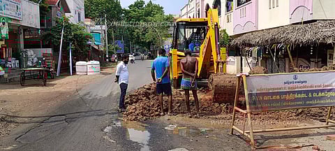 குடிநீர் குழாய் உடைப்பு சீரமைக்கும் பணி தொடங்கியது