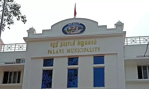 சாலையோரத்தில் மருத்துவ கழிவுகள் கொட்டினால் கடும் நடவடிக்கை