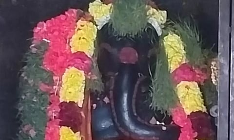 கணக்க விநாயகருக்கு சிறப்பு அபிஷேகம்