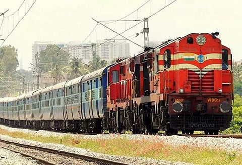 36 மின்சார ரெயில்கள் ரத்து -தெற்கு ரெயில்வே அறிவிப்பு