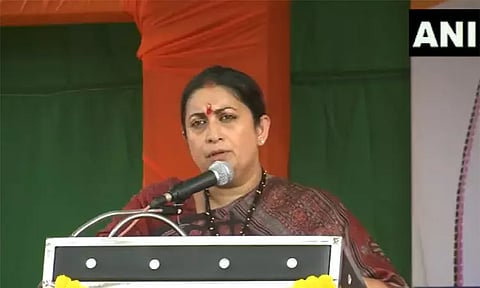 பல ஆண்டுகளாக சத்தீஷ்கார் மாநில மகளிரை காங்கிரஸ் கட்சி ஏமாற்றி வருகிறது - ஸ்மிருதி இரானி குற்றச்சாட்டு