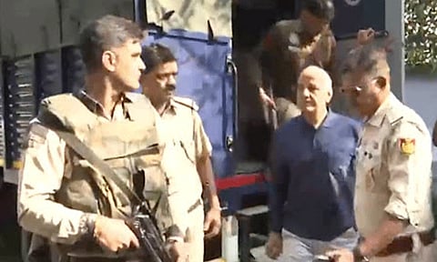 அரியானாவில் கள்ளச்சாராயம் குடித்து 19 பேர் உயிரிழப்பு: 7 பேர் கைது