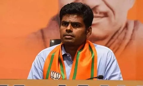 நாட்டின் எதிர்காலத்தை நிர்ணயிக்கும் மழலைச் செல்வங்கள் அனைவருக்கும், இனிய குழந்தைகள் தின நல்வாழ்த்துகள் - அண்ணாமலை