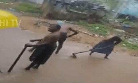 நெல்லையை புரட்டிய தொடர்மழை - வீடுகளை சூழ்ந்த மழைநீர்