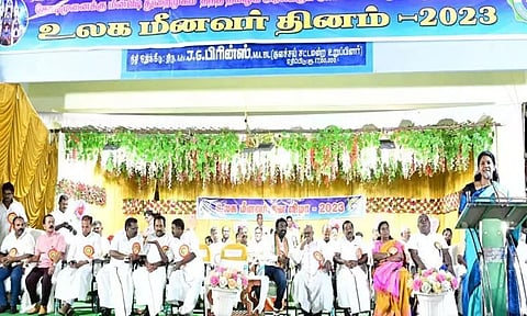 நாடாளுமன்ற தேர்தலில் ஆட்சி மாற்றம் வரும் - கனிமொழி எம்.பி. பேச்சு