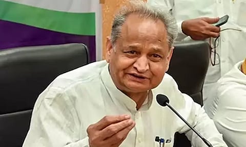 200 தொகுதிகளிலும் நானே போட்டியிடுகிறேன் என நினைத்து கொள்ளுங்கள்: அசோக் கெலாட் பிரசாரம்