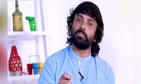 "ஒருவரை விமர்சிப்பதற்கும் அறம் தெரிந்திருக்க வேண்டும்" - பருத்திவீரன் சர்ச்சை ஞானவேல் ராஜாவுக்கு பதிலடி கொடுத்த சினேகன்