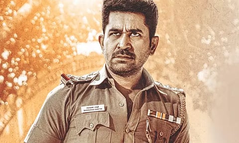 மீண்டும் போலீசாக விஜய் ஆண்டனி... இன்று வெளியாகிறது 'வள்ளி மயில்' படத்தின் டீசர்...!