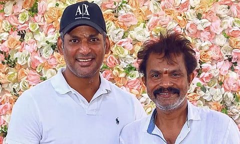 பர்ஸ்ட் லுக் உடன் டைட்டில்.... முக்கிய அறிவிப்பை வெளியிட்ட விஷால்...!