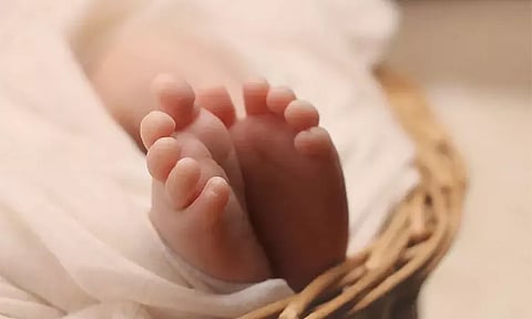 பெங்களூருவில் சிக்கிய கடத்தல் கும்பல்: 6 ஆண்டுகளில் 250 குழந்தைகள் விற்பனை.. பகீர் தகவல்