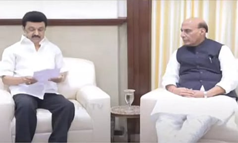 முதல்-அமைச்சர் மு.க.ஸ்டாலினுடன் மத்திய மந்திரி ராஜ்நாத் சிங் சந்திப்பு..!