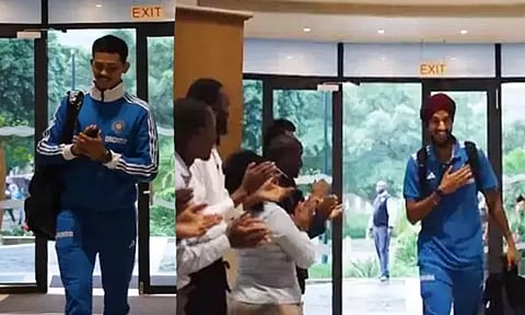 தென் ஆப்பிரிக்கா சென்ற இந்திய கிரிக்கெட் வீரர்களுக்கு உற்சாக வரவேற்பு