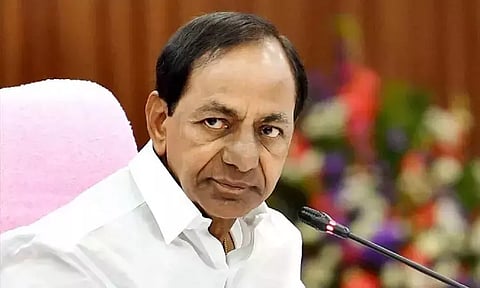 தெலுங்கானா முன்னாள் முதல்-மந்திரி சந்திரசேகர ராவ் மருத்துவமனையில் அனுமதி