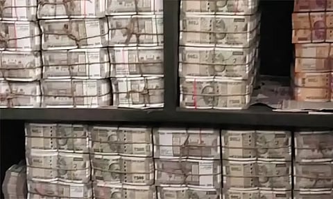 ஒடிசா மதுபான நிறுவனத்தில் நடந்த ஐடி ரெய்டு: கட்டுக்கட்டாக சிக்கிய ரூ. 290 கோடி