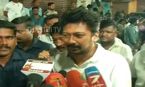 வெள்ள நிவாரணம் ரூ.6,000-க்கான டோக்கன் வழங்கும் தேதியை அறிவித்த அமைச்சர் உதயநிதி ஸ்டாலின்