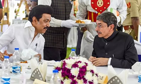 நிலுவையில் உள்ள மசோதாக்கள்: முதல்-அமைச்சர் மு.க.ஸ்டாலினுக்கு கவர்னர் ஆர்.என்.ரவி அழைப்பு