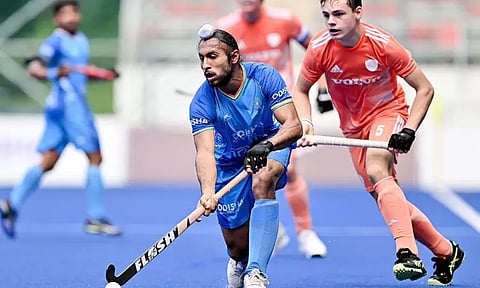 image courtesy; twitter/@TheHockeyIndia