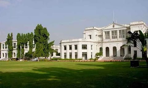 கவர்னர் மாளிகையில் நடைபெற இருந்த கிறிஸ்துமஸ் கொண்டாட்டம் ரத்து