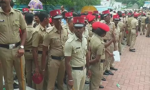 சனிப்பெயர்ச்சி விழா: திருநள்ளாறு சனி பகவான் கோவிலில் பாதுகாப்பு ஏற்பாடுகள் தீவிரம்