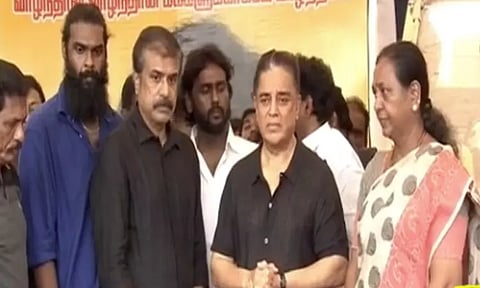 விஜயகாந்த் மறைவு: நடிகர் கமல்ஹாசன் நேரில் அஞ்சலி