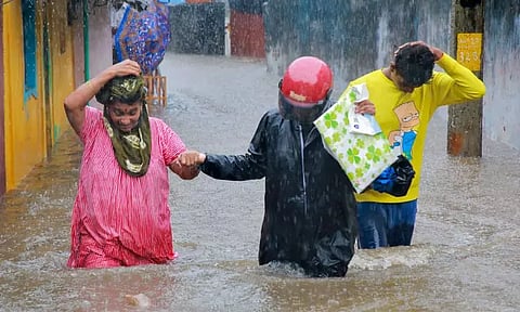 தமிழ்நாட்டில் வடகிழக்கு பருவமழை இயல்பை விட 4% அதிகம்...!