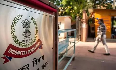 தமிழகம் முழுவதும் கட்டுமான நிறுவனங்களில் வருமான வரித்துறை சோதனை