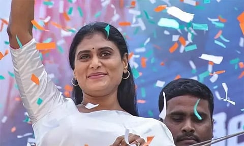 காங்கிரசில் இணைகிறார் ஜெகன்மோகன் ரெட்டி சகோதரி