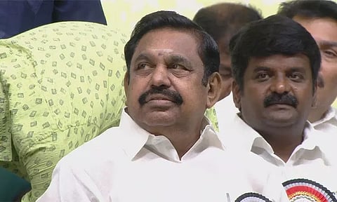 அதிமுக ஐ.டி. பிரிவினருடன் எடப்பாடி பழனிசாமி ஆலோசனை