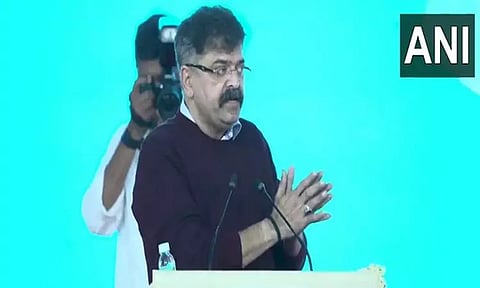 கடவுள் ராமர் குறித்து தேசியவாத காங்கிரஸ் கட்சியின் தலைவர் சர்ச்சை பேச்சு...!